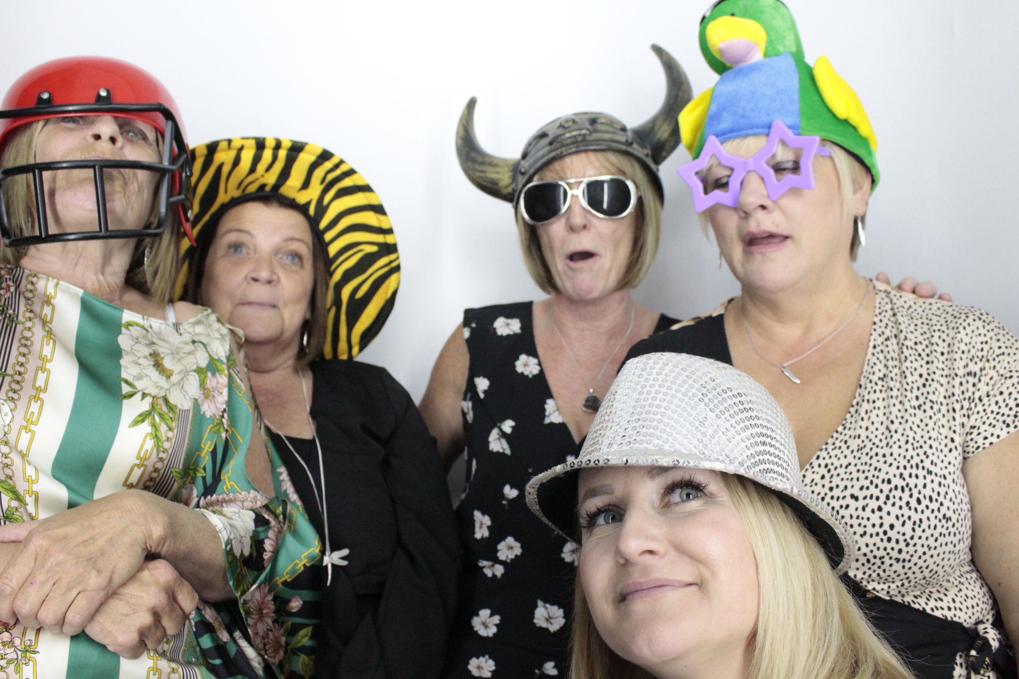 Mandy's 60th  Birthday Party | View more photos from the event at gallery.myphotoboothexperience.co.uk/u/MyPhotoBoothExperienceLtd/Mandys-60th-Birthday-Party